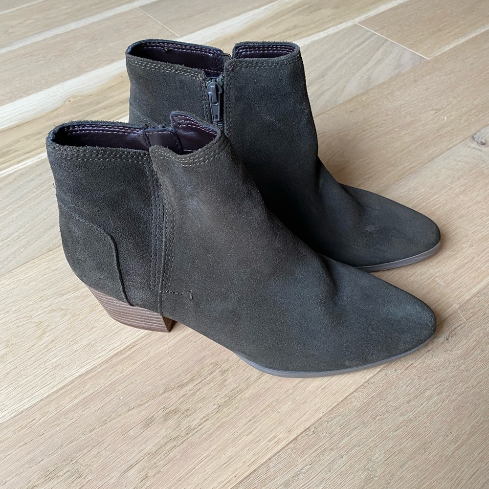 Aldo suede heeled booties